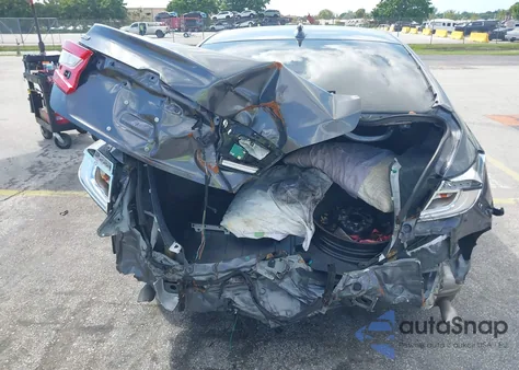 2021 Honda Accord Lx z USA, uszkodzony, nr VIN 1HGCV1F16MA024325